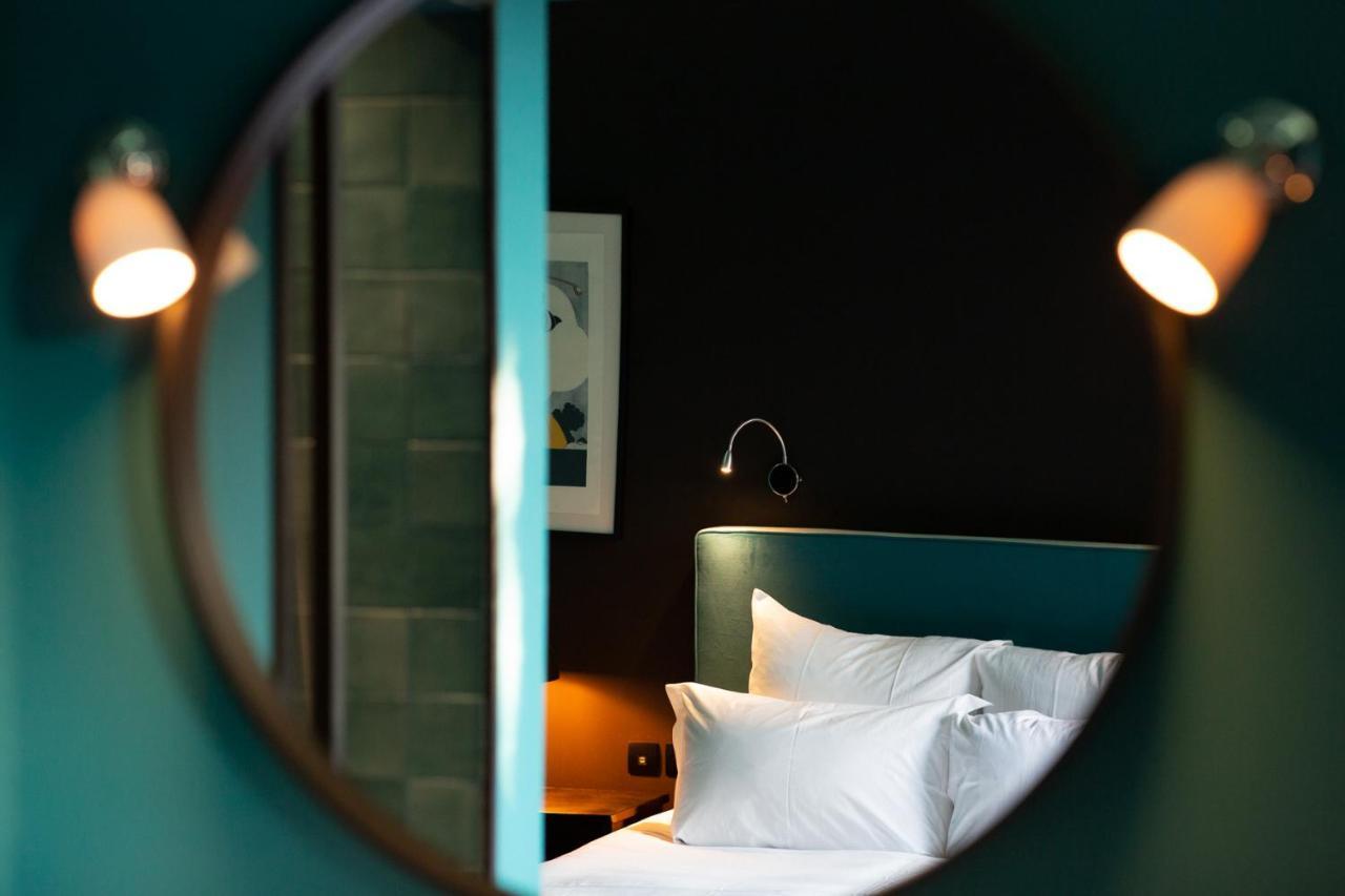 Hotel De Charme Le Chene Vert Брив-ла-Гаярд Екстер'єр фото